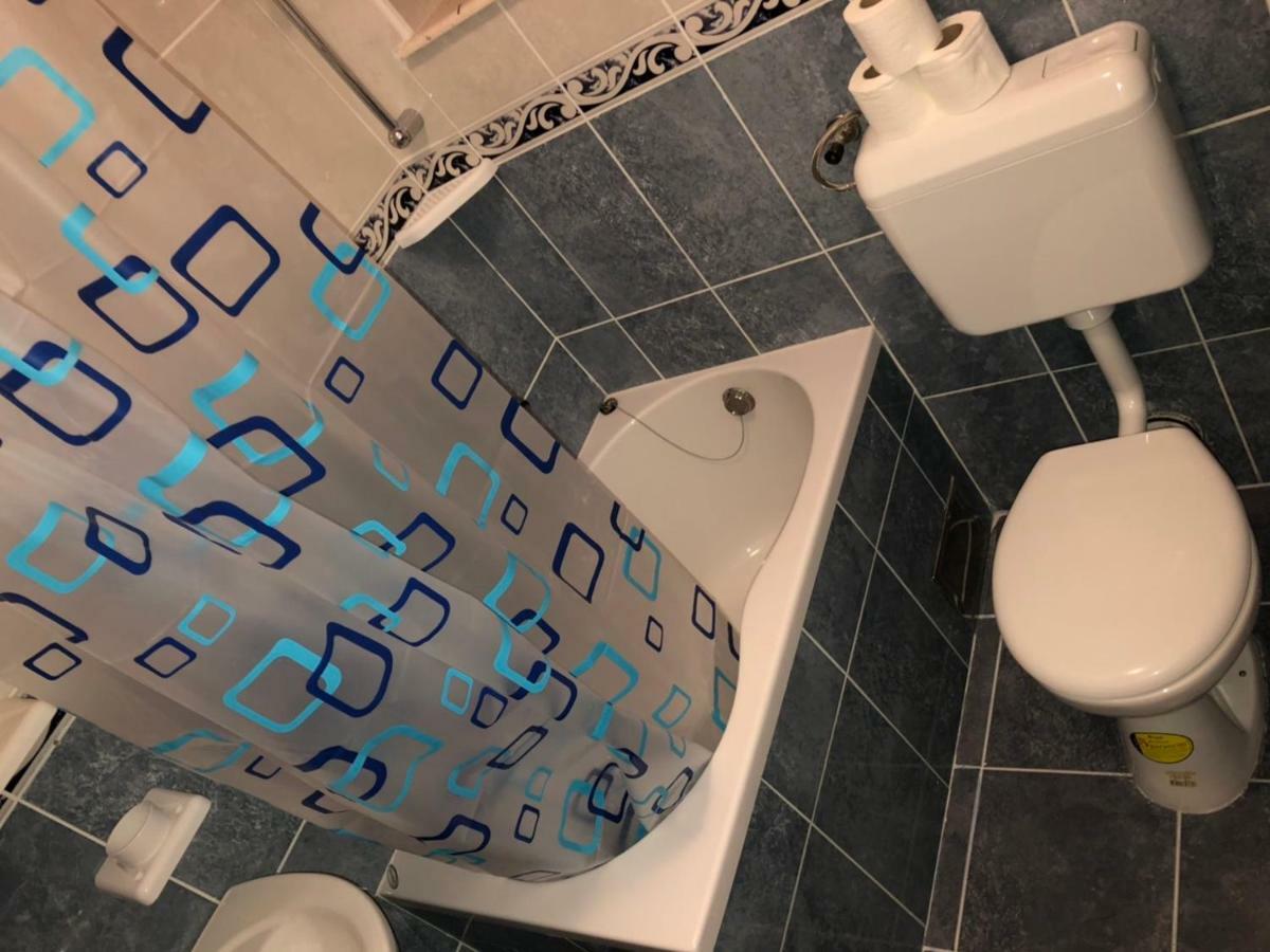 Apartmani Petrija Prčanj Eksteriør billede