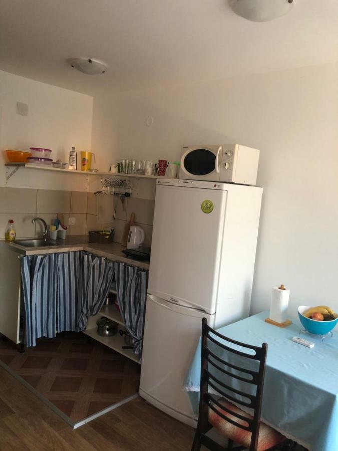 Apartmani Petrija Prčanj Eksteriør billede